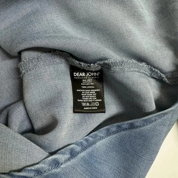 Dear John Alyssa Chambray Button Up Shirt Embroidered Fringe Sleeves Size Small - Picture 7 of 9